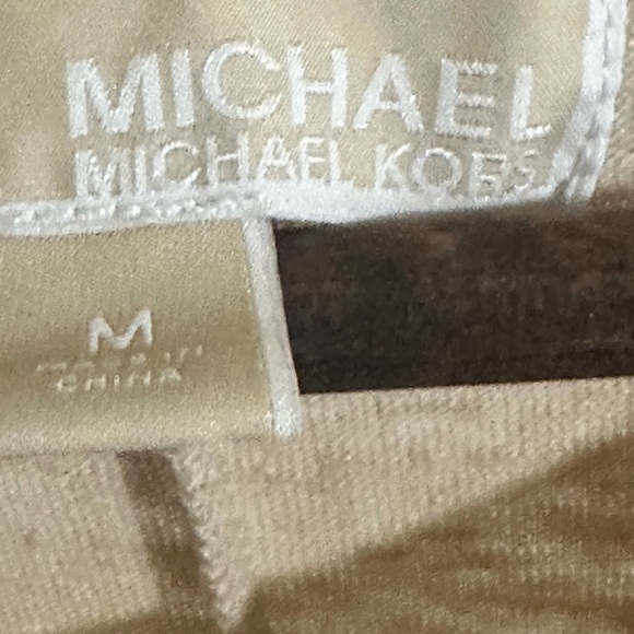 Super Classy Michael Kors Women's Linen Sleeveless Top - Picture 8 of 12